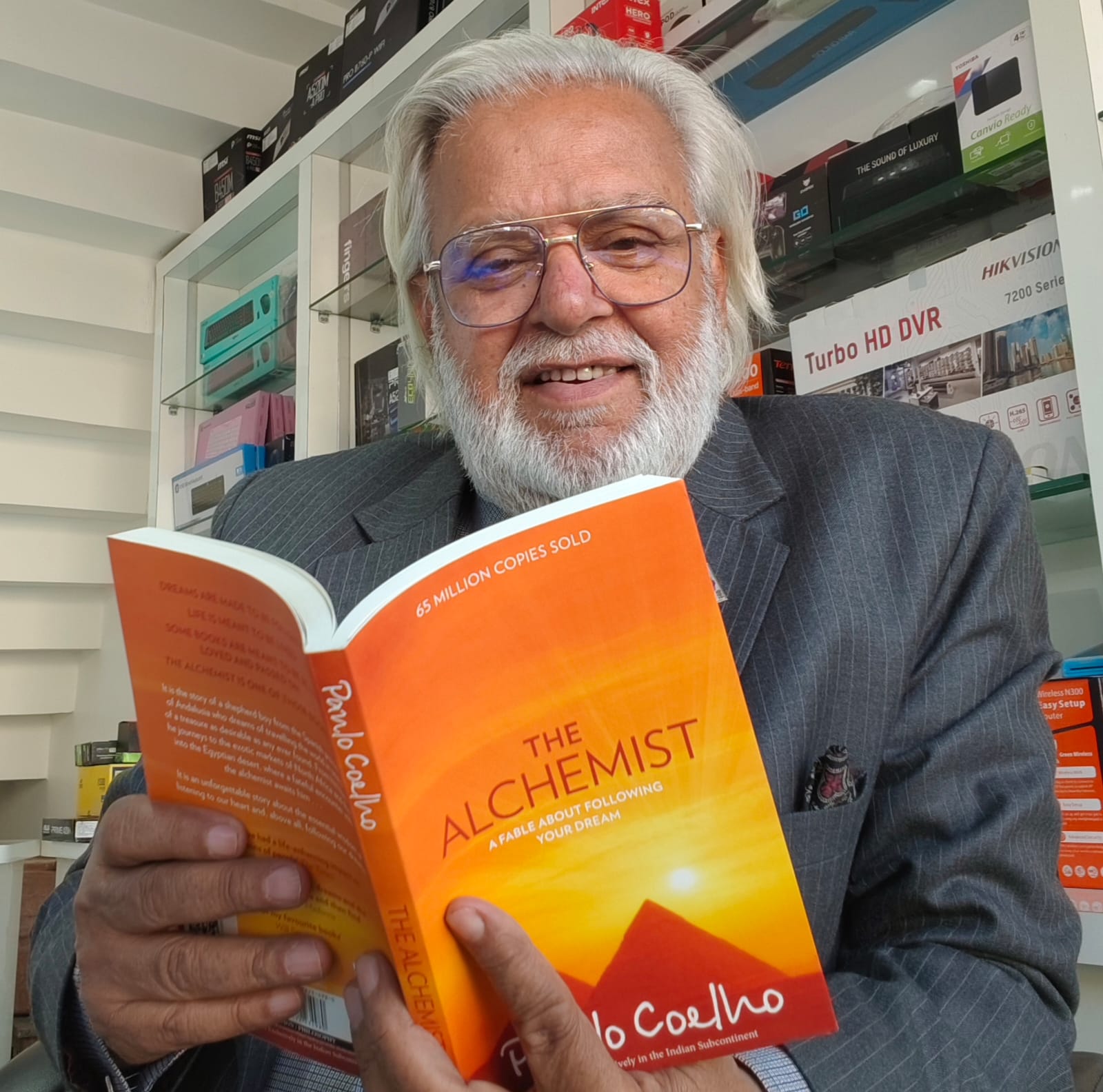 Following Dreams and Finding Treasures: Lessons from Paulo Coelho’s The Alchemist